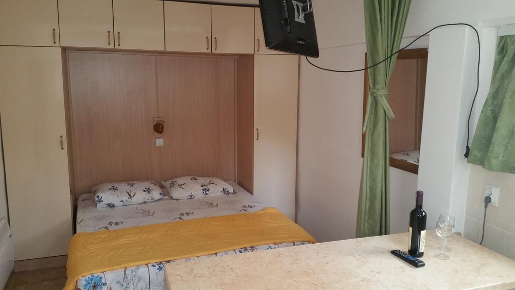 Apartments Lanterna ติวัต ภายนอก รูปภาพ