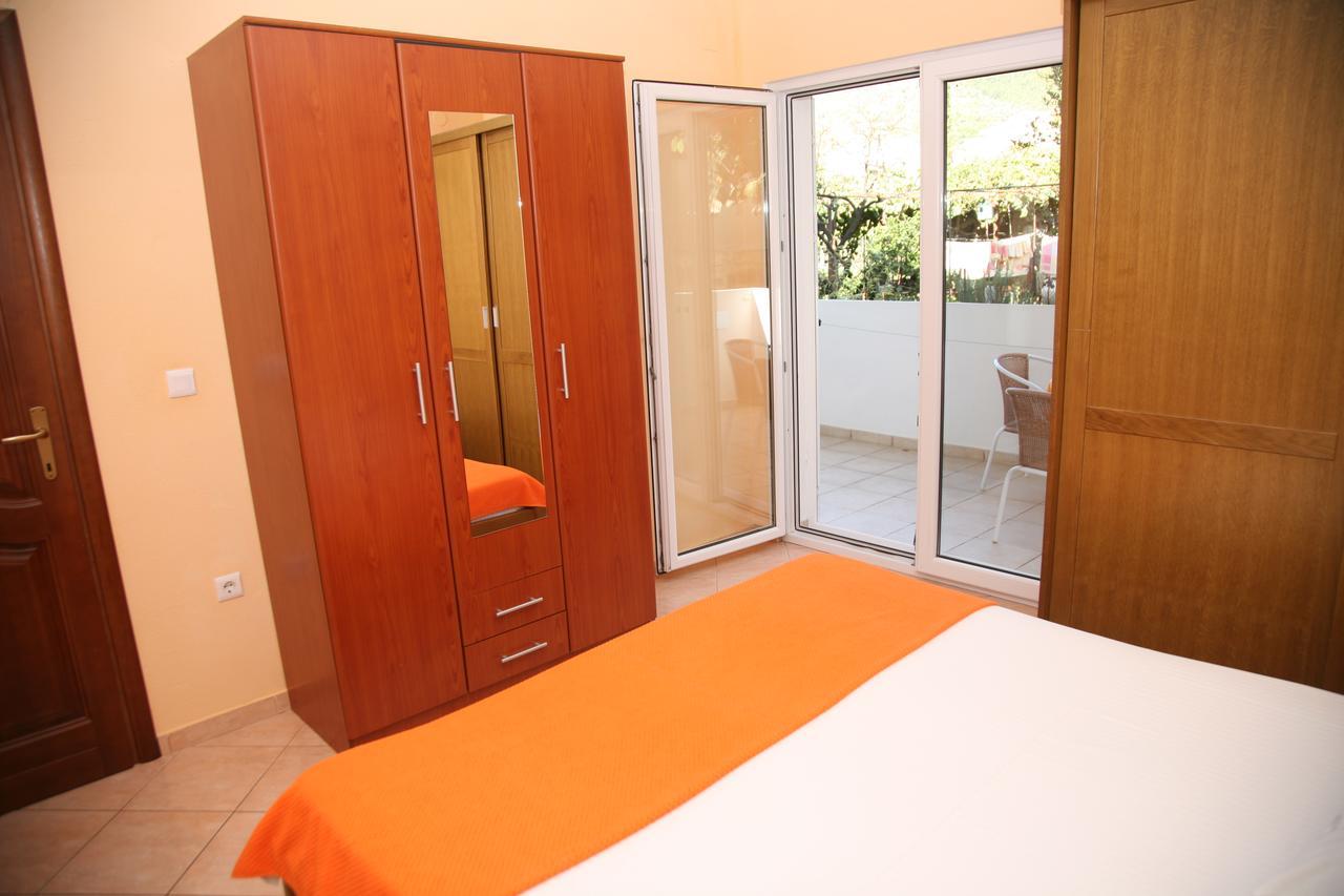 Apartments Lanterna ติวัต ภายนอก รูปภาพ