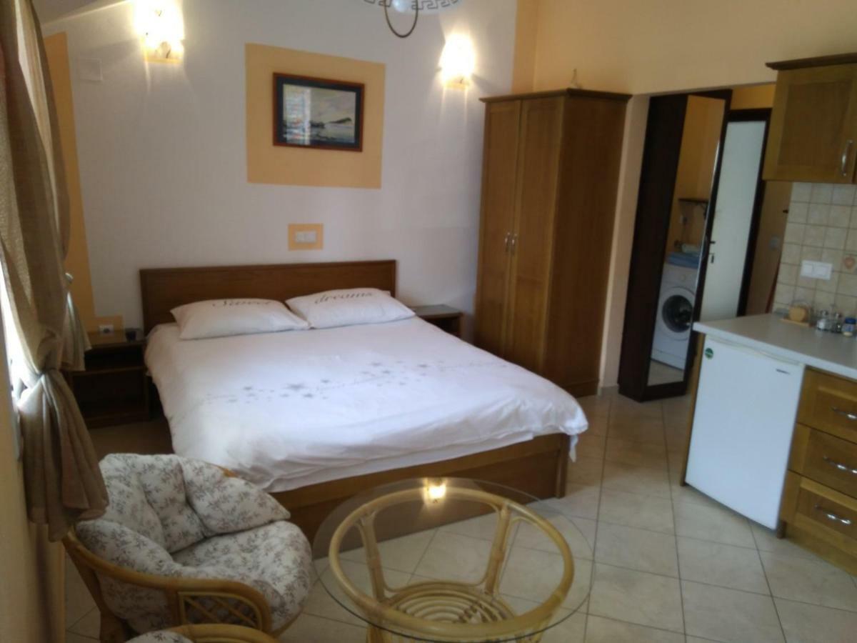 Apartments Lanterna ติวัต ภายนอก รูปภาพ