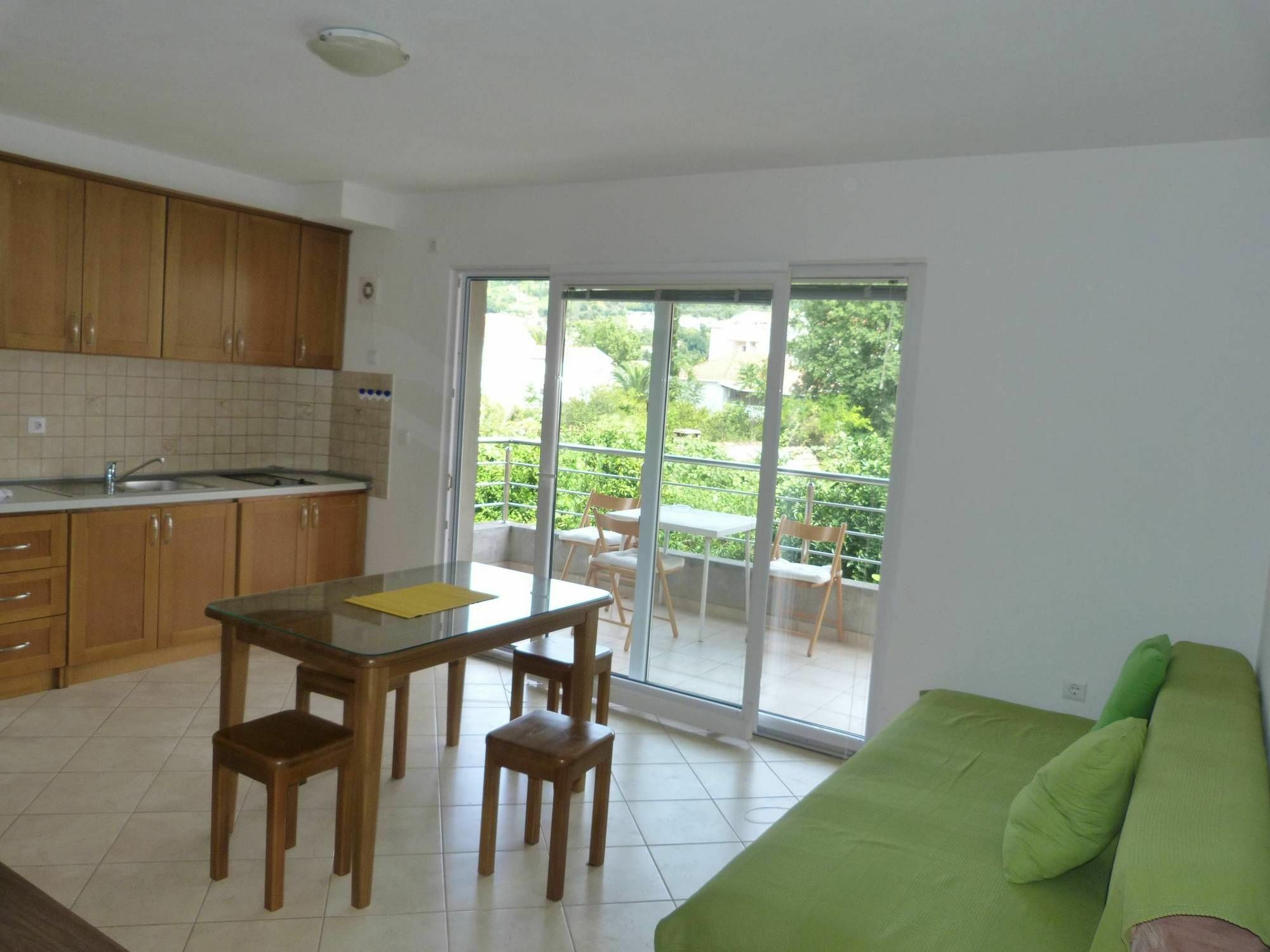 Apartments Lanterna ติวัต ภายนอก รูปภาพ
